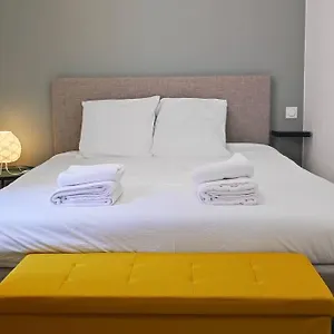 Appartement Cocon De Charline - Charme Et Elegance Dans Le Centre, Montauban